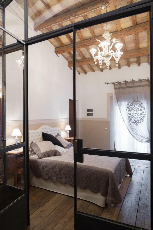 Hotel Caterina Residenza Rávena Exterior foto